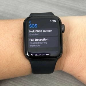 Apple watch fall detection screen